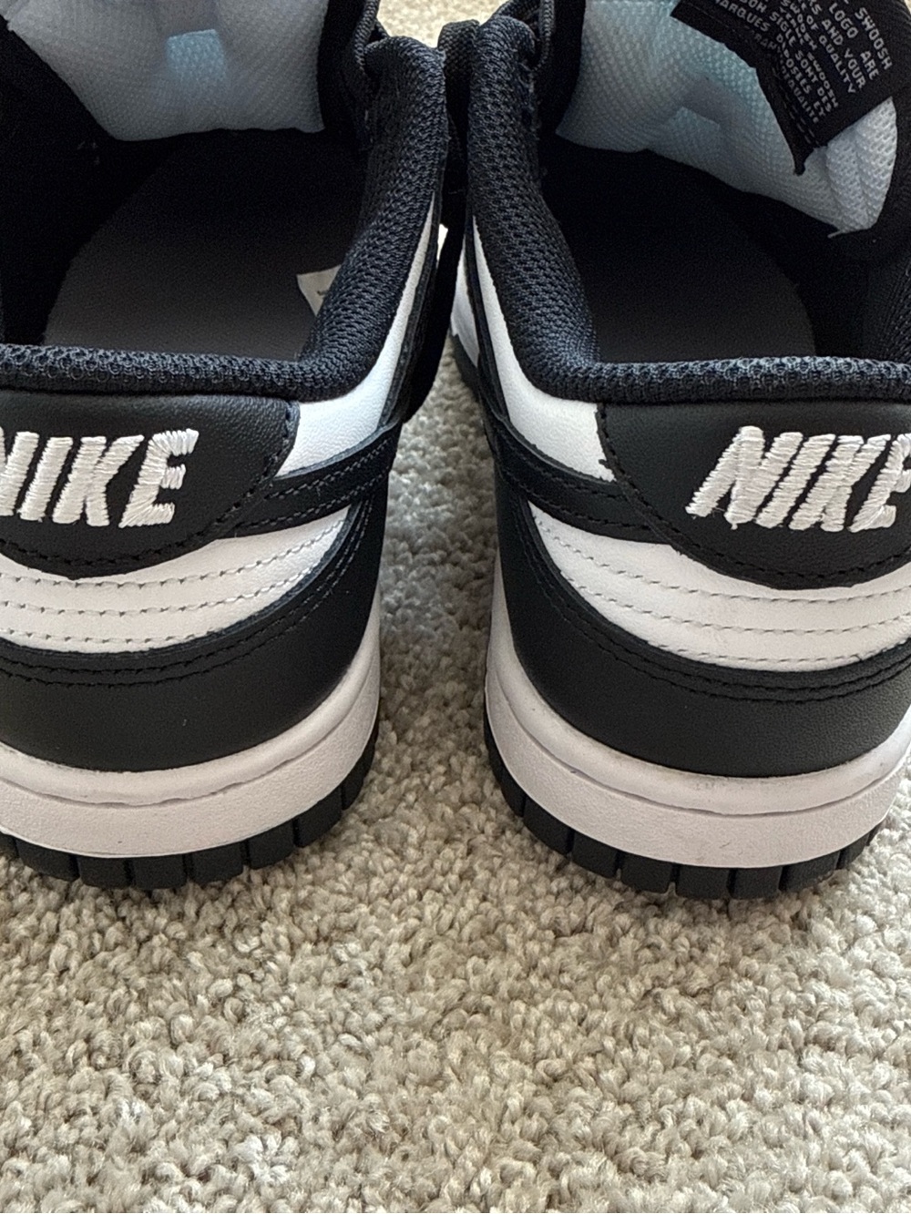 Nike Dunks Panda Black and White Low-Top Sneakers Women’s Size US6 - Picture 3 of 7